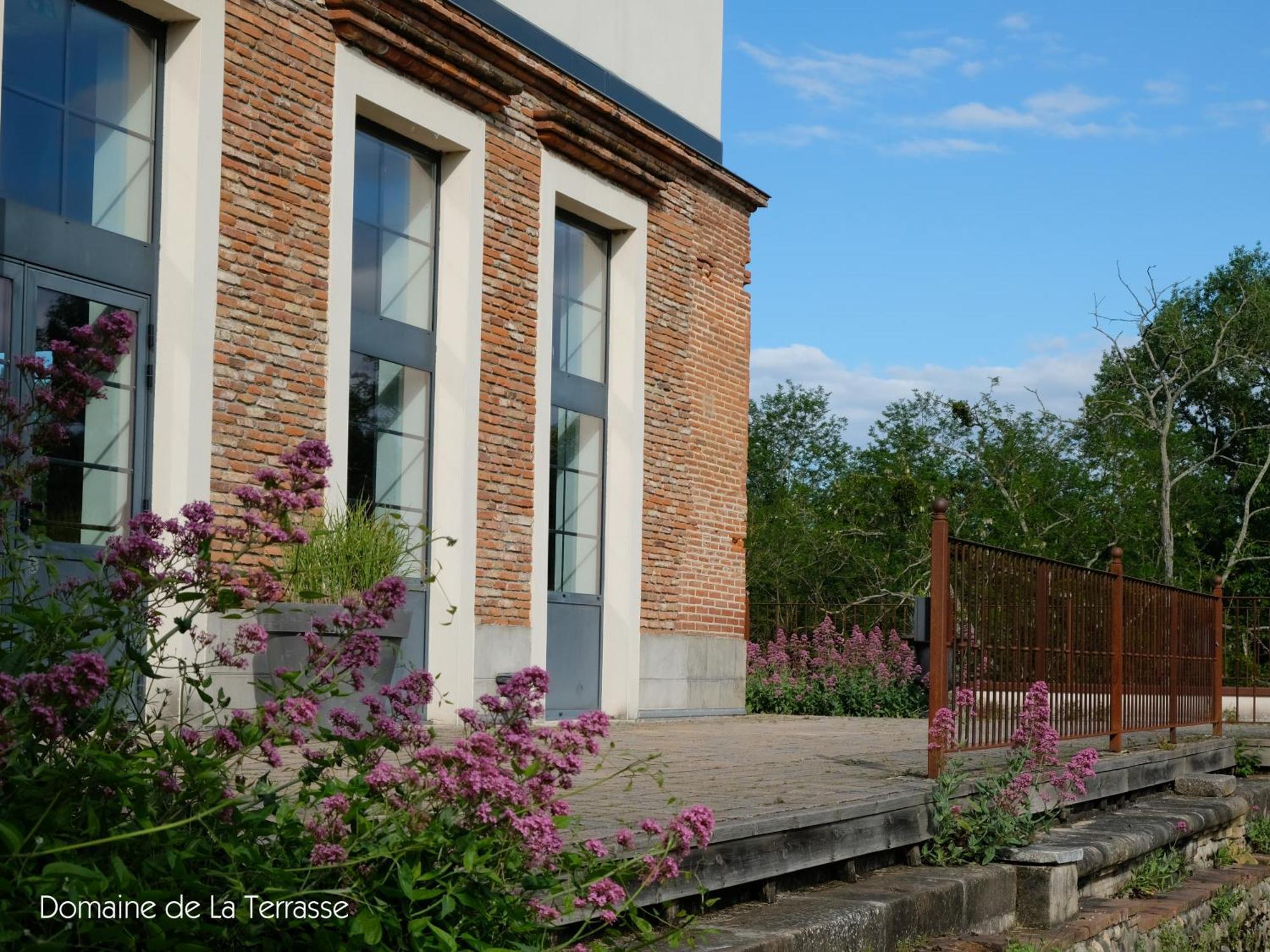 CarbonneDomaine De La Terrasseアパートメント エクステリア 写真