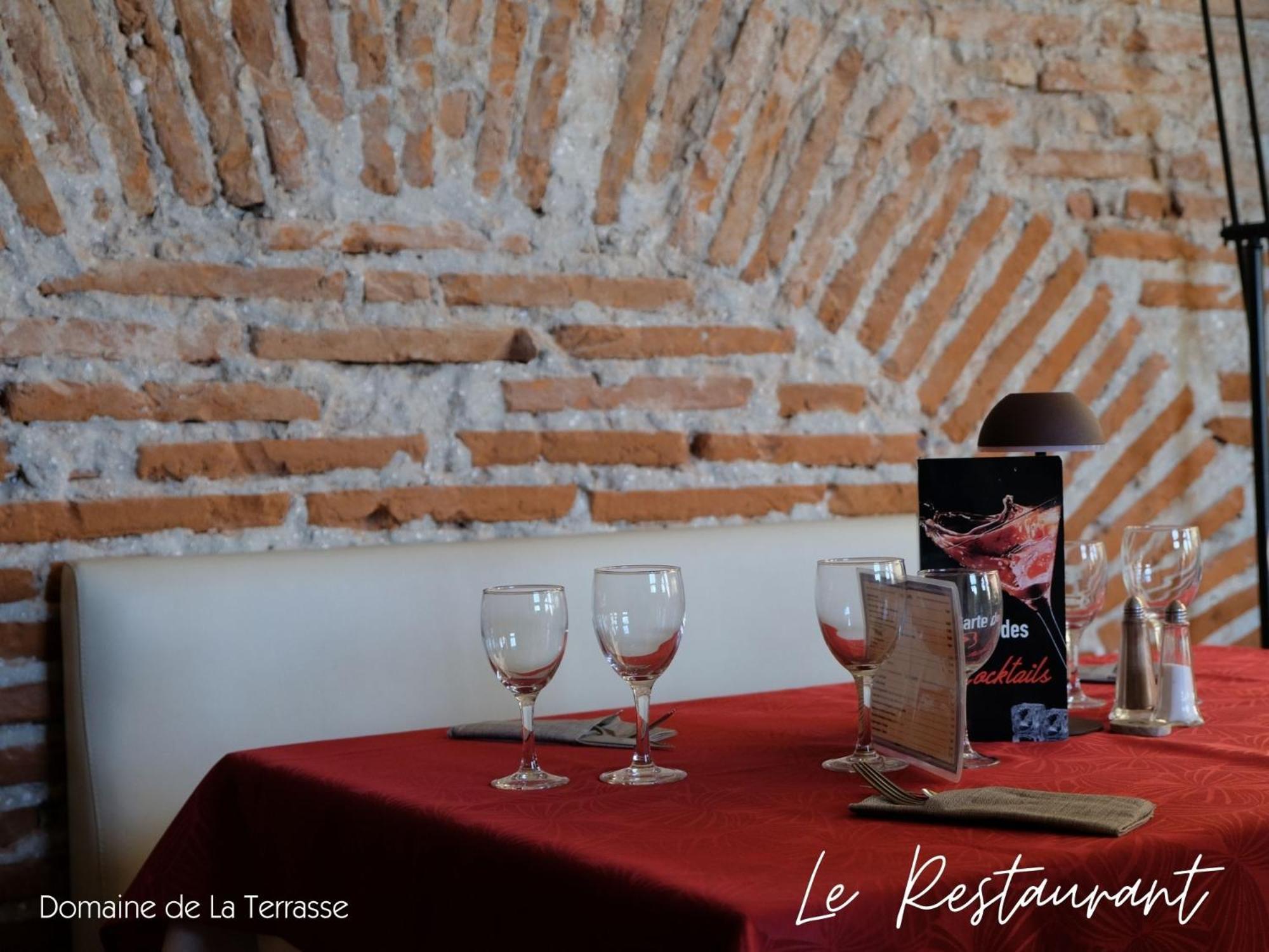 CarbonneDomaine De La Terrasseアパートメント エクステリア 写真